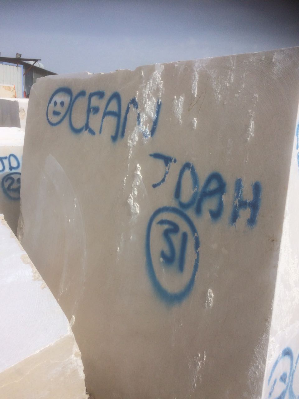 Bursa Açık Bej Mermer